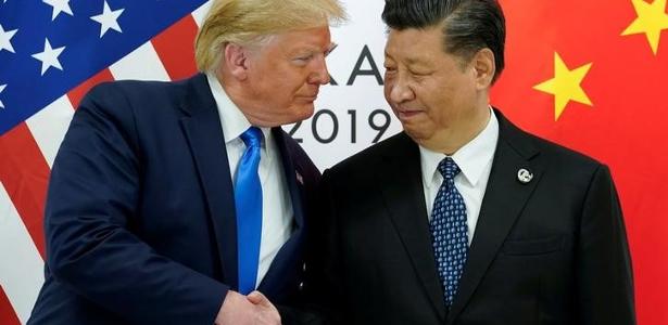 China passou a ‘pagar para ver’ em guerra contra Trump, diz professor